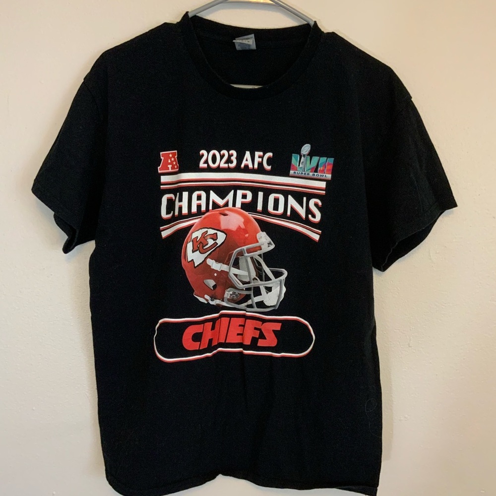 Chief’s 2023 AFC Champions tee. Size L.